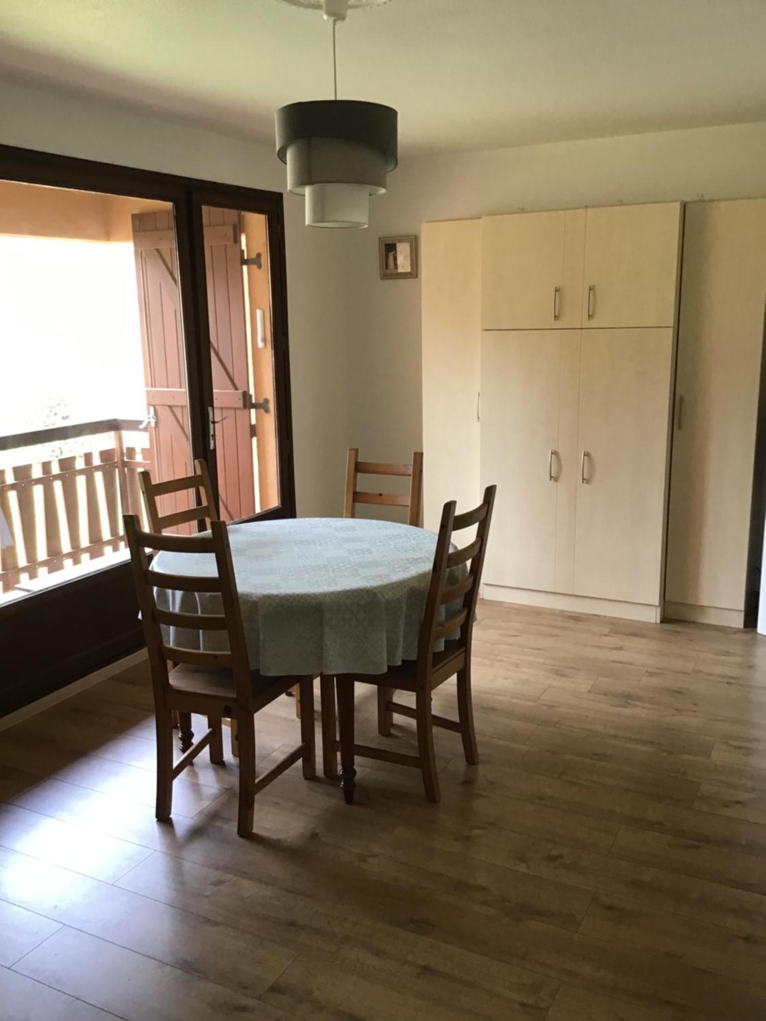 Avec Terrasse Et Garage Ferme *